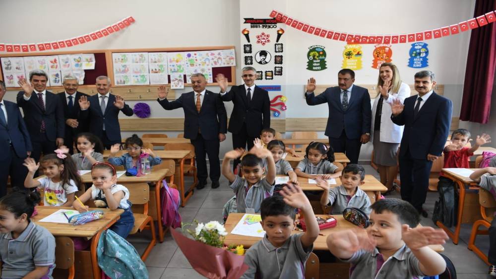 Deprem Bölgesi Malatya’da Yeni Eğitim-Öğretim Başladı