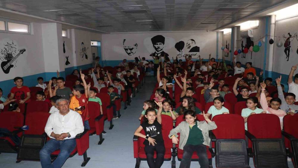 TÜİK’in çocuk portalı Malatya’da öğrencilerine tanıtıldı
