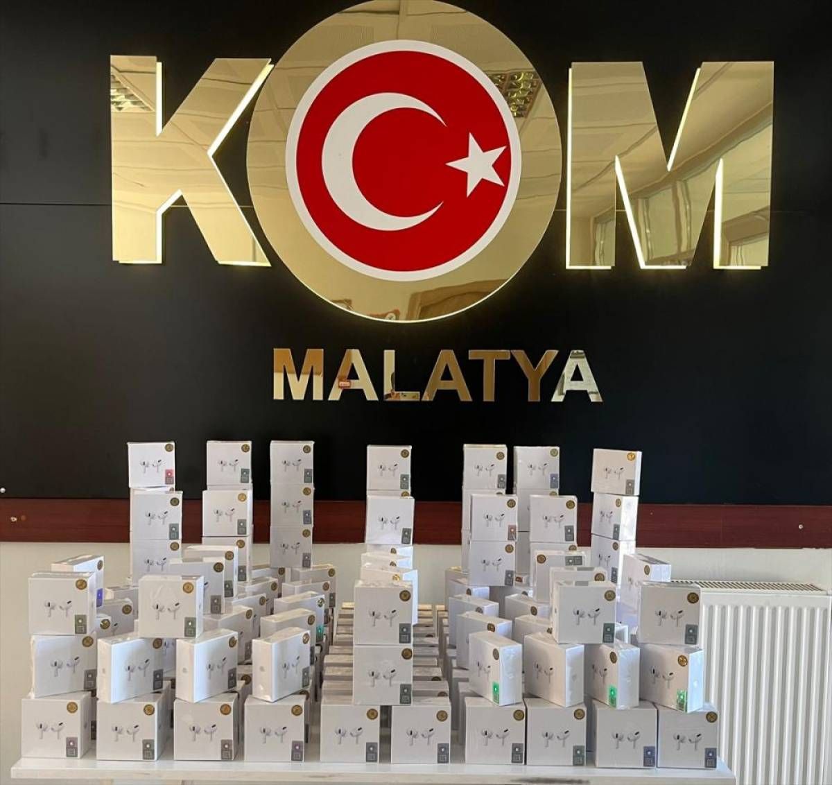 Malatya'da kaçakçılık operasyonunda 2 şüpheli yakalandı