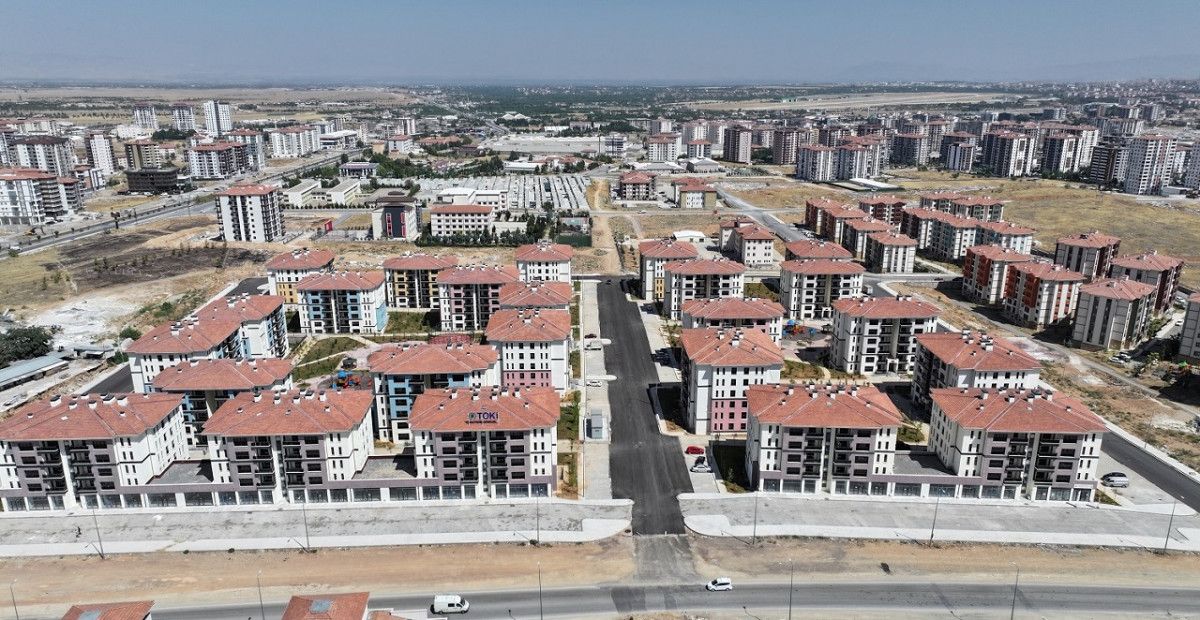 Başkan Geçit, “200 Konutun Anahtarlarını Teslim Ettik”