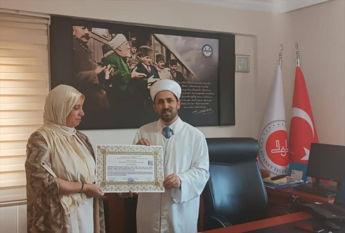 Ezandan etkilenen Bulgar kadın Malatya'da Müslüman oldu