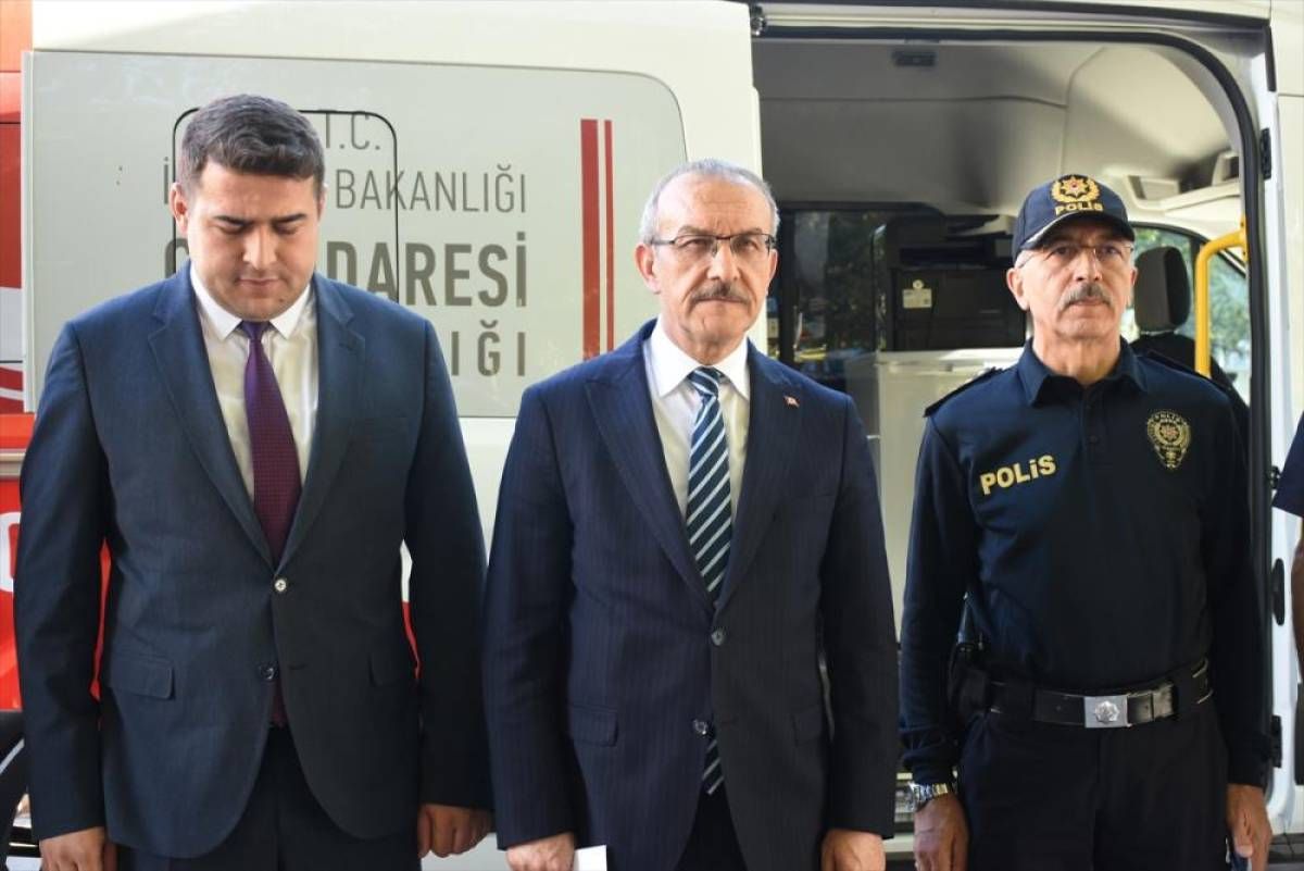 Vali Yavuz'dan düzensiz göçle mücadele açıklaması