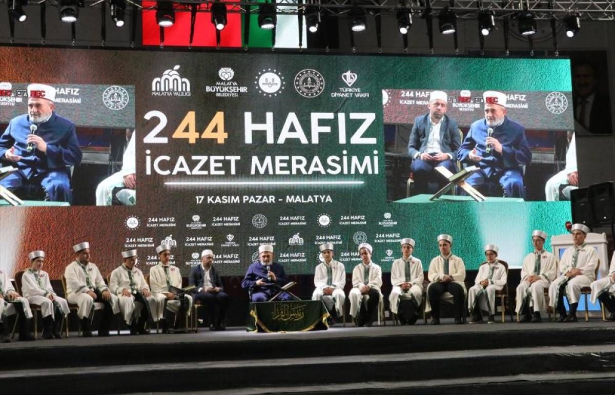 Malatya'da hafızlığı tamamlayan 244 öğrenci için icazet töreni yapıldı