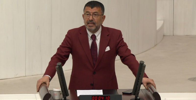 Ağbaba "Yeşilyurtspor Mutlaka Lige Katılmalıdır"