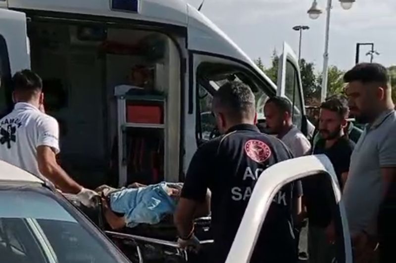 Park halindeki otomobilin sürücü koltuğunda ölü olarak bulundu