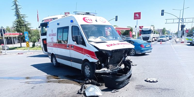 Malatya’da zincirleme kaza: Kazaya gelen ambulans da kaza yaptı