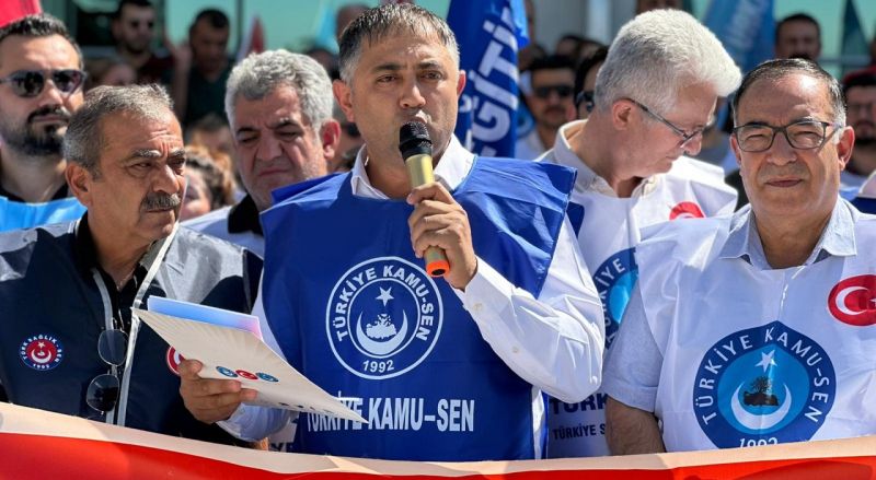 Kamu-Sen’den toplu sözleşme tepkisi: “Maaşlar insanca yaşamaya yetmiyor”