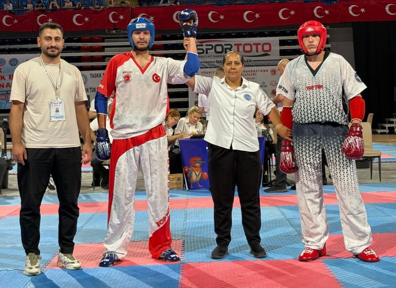 Kick boksta Malatyalı sporcudan büyük başarı
