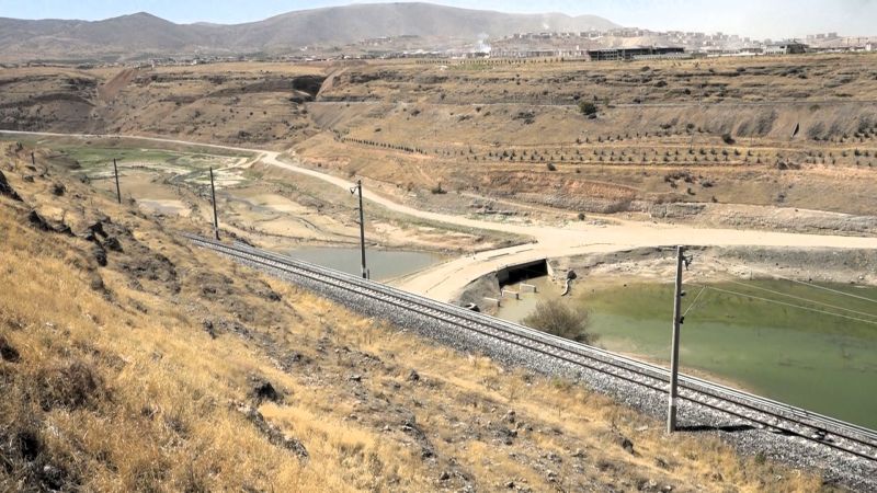 Kuraklık Beylerderesi Barajını Vurdu, Eski Köprü Gün Yüzüne Çıktı