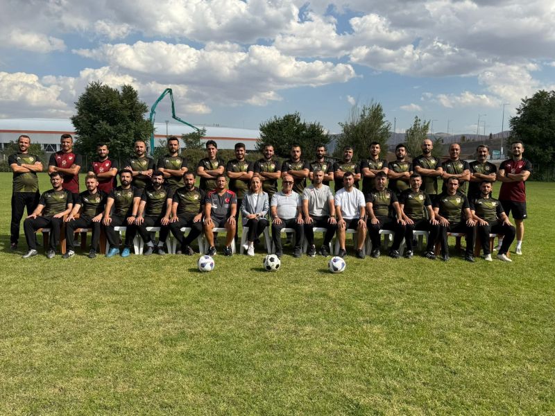 UEFA C Antrenörlük Kursunun İkinci Etabı Malatya’da Devam Ediyor