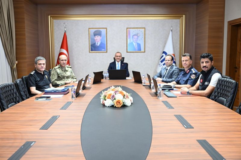 Malatya’da Güvenlik ve Asayiş Toplantısı Yapıldı