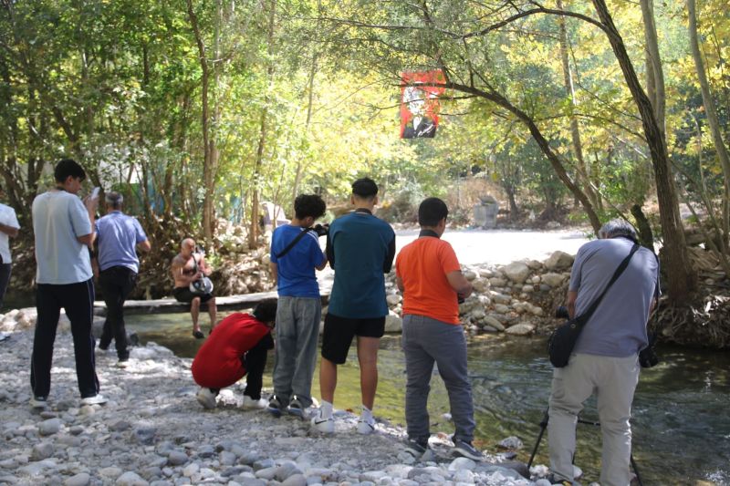 Çocuklar Objektiflerini Şehrin Güzelliklerine Çevirdi