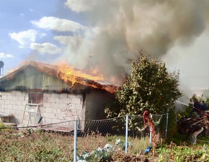 Doğanşehir Erkenek’te Korkutan Yangın