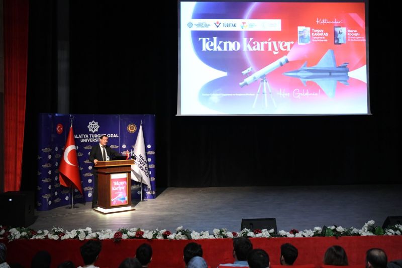 İlk Uzay Mühendisinden İlham Dolu Mesajlar; “Yıldızlara Bakın Ama Yerinizde Durmayın"