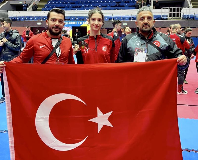 Malatyalı Sporcu Eda Öğüt’ten Uluslararası Şampiyonluk