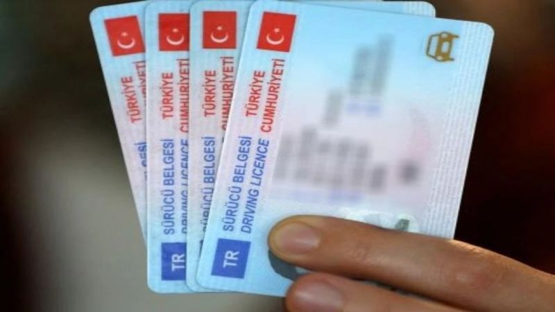 Ehliyetini Yenilemeyen Binlerce Sürücü Yandı: Yarın Son Gün, Ücret 7 Bin 438 Lira Olacak
