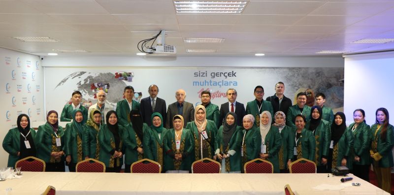 Gazze İçin Bin 500 Tonluk Yardım Köprüsü Kuruldu