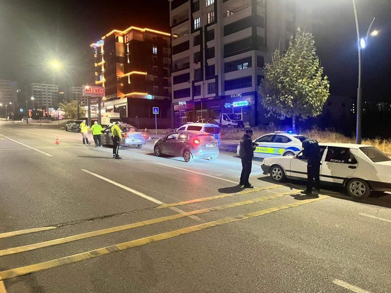 Yüzakı Caddesi’nde Asayiş ve Trafik Denetimi