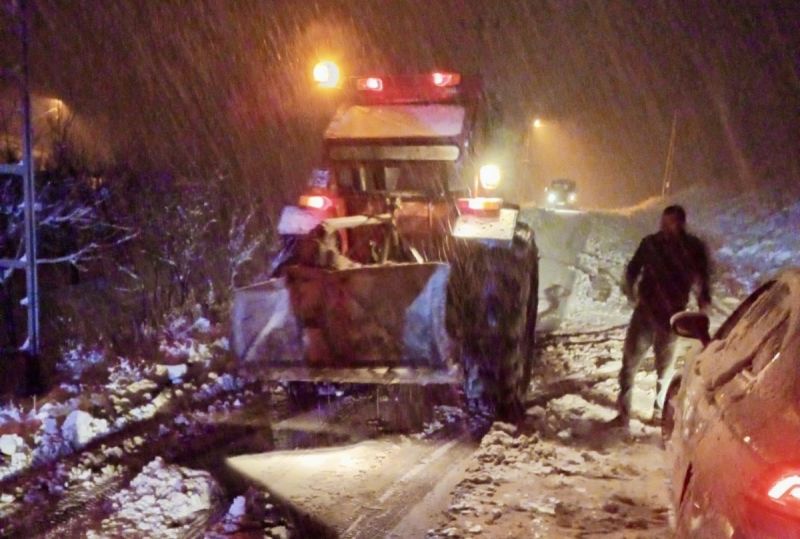 Malatya’da Yağış Sonrası Koordineli Müdahale: 33 Kişi Kurtarıldı, Tüm Yollar Açıldı