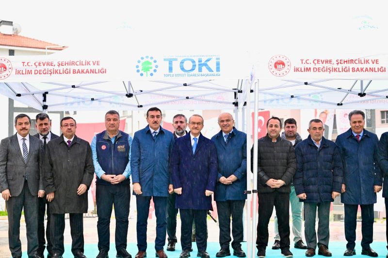 Malatya’da 423 Konut Ve 26 Dükkanın Anahtar Teslimi ve Kura Çekimi Yapıldı