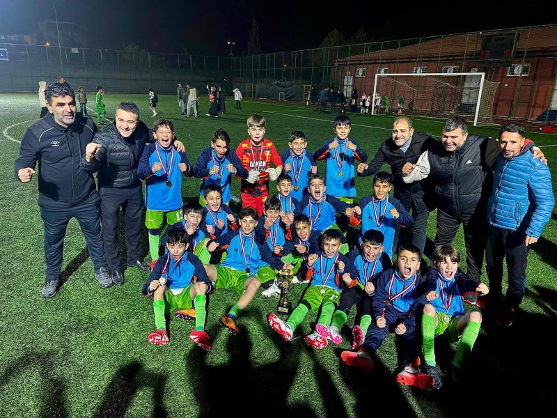 Malatya U-12 Futbol Ligi’nde Şampiyonlar Belli Oldu