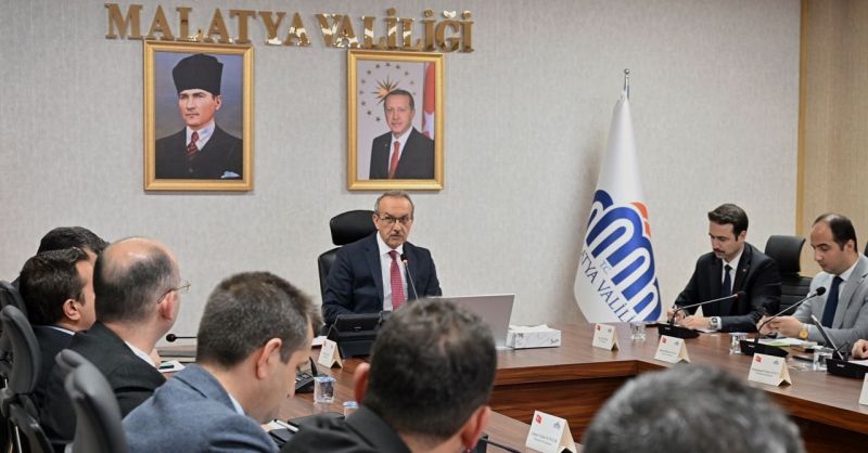 Malatya'da Okul İnşaatları Hız Kesmiyor: Geleceğe Yatırım Toplantısı Yapıldı