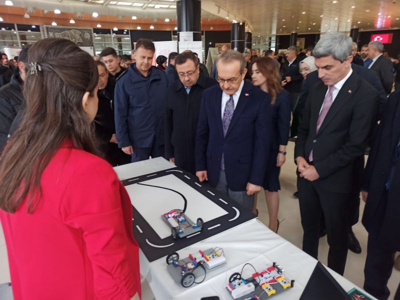 Köklerden Geleceğe Bilimin Işığında Tübitak 4007 Bilim Şenliği Açıldı