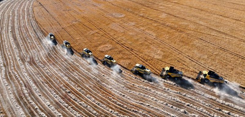 Bakan Yumaklı: “Üreticimizin Yanında Olmaya Devam Ediyoruz”
