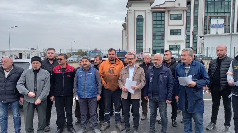 Malatya sanayi esnafı hak kayıplarını AFAD önünde gündeme taşıdı