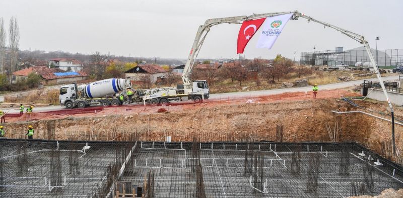 Amatör Spor Kulüpleri Tesisi'nin Temel Atma Töreni Gerçekleştirildi