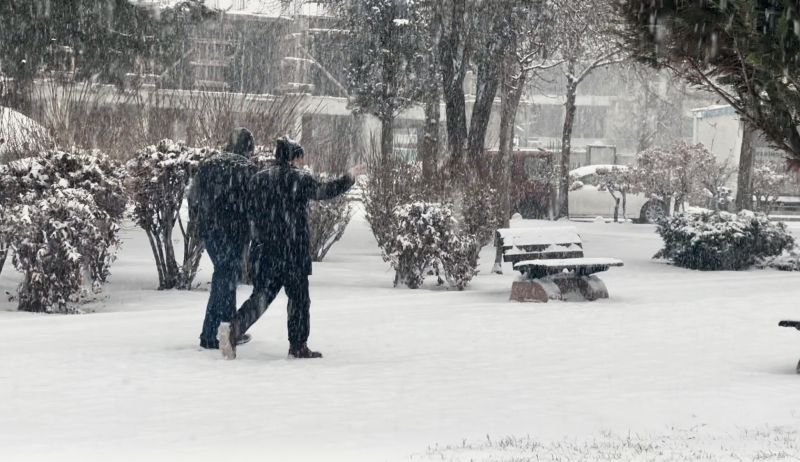 Malatya’da Kar 40 Santimetreyi Buldu: Vali Yavuz İlçe İlçe Açıkladı
