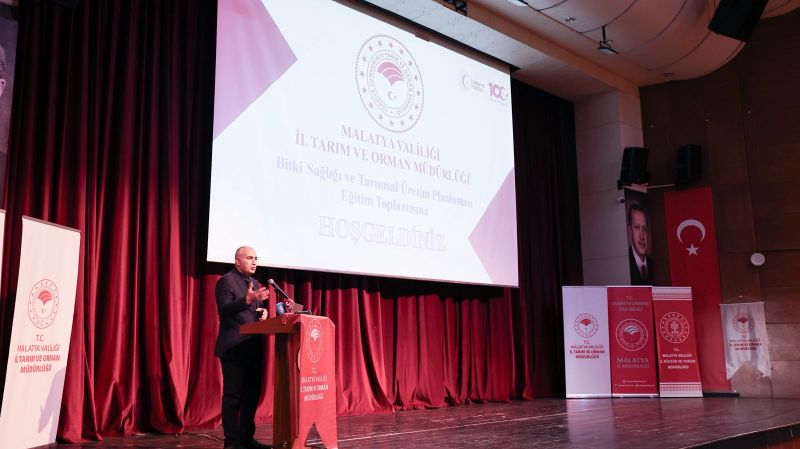 Kayısı Üreticilerine Eğitim Toplantısı: Hedef 700 Milyon Dolarlık İhracat