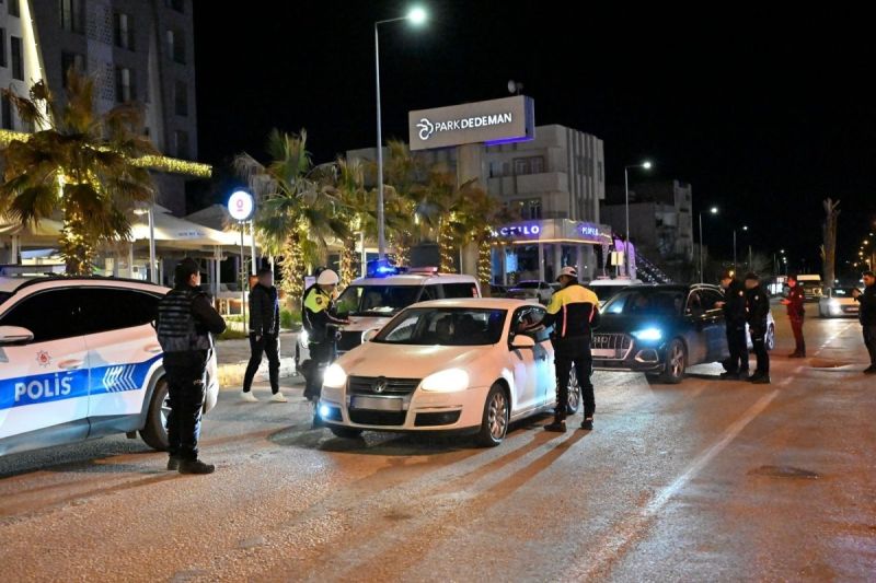 Adıyaman Polisi Tarafından Huzur Uygulaması