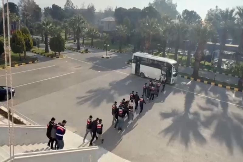 24 İlde DAİŞ Operasyonu: 90 Gözaltı