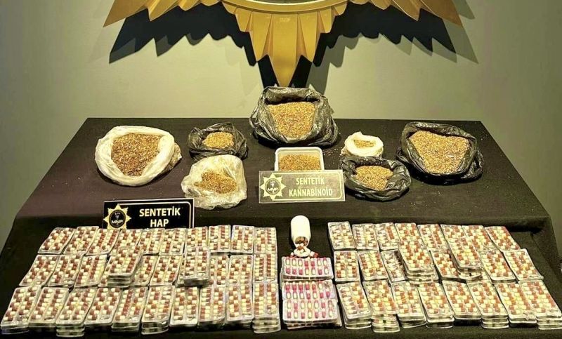 Narkotikten Sokak Satıcılarına Operasyon