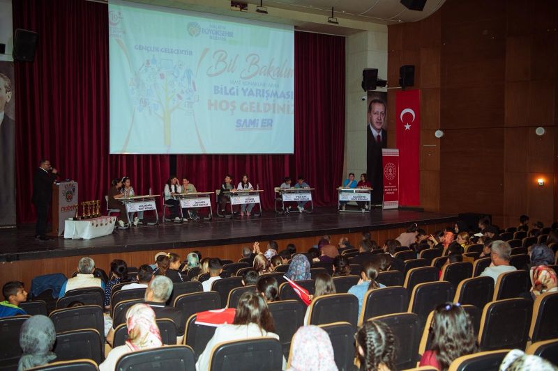 Malatya’da Bilgi Şöleni: Semt Konakları Öğrencileri Kıyasıya Yarıştı