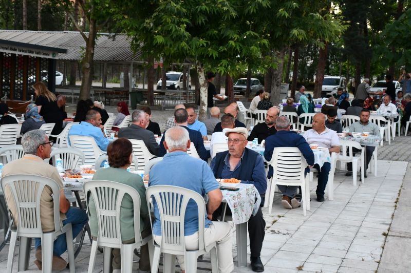 Zeynel Abidin Vakfı’nda Muharrem İftarı
