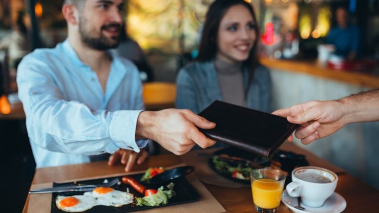Ticaret Bakanlığı’ndan Tüketicilere Uyarı: Fiyat ve Menü Oyunlarına Dikkat