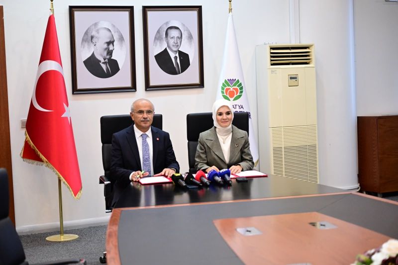 Engelsiz Yaşam Merkezi İçin İmzalar Atıldı