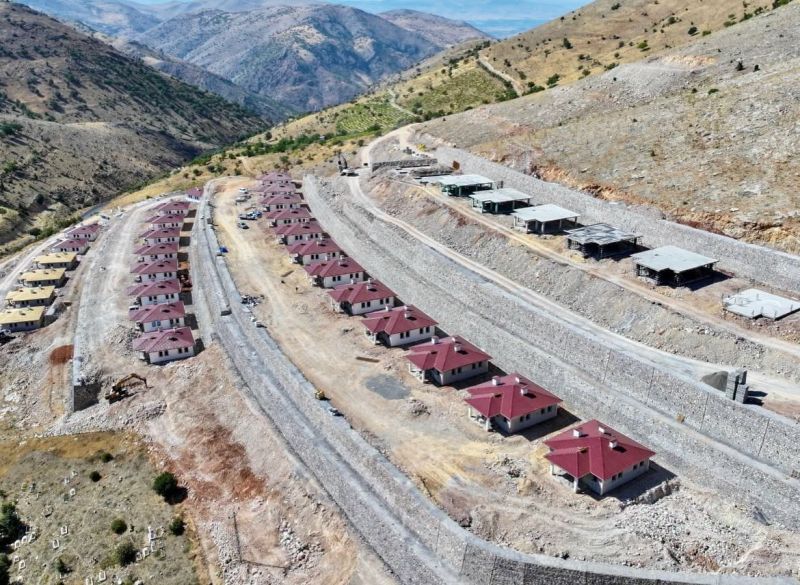 Başkan Geçit’ten Kadiruşağı Mahallesine Köprü Müjdesi!