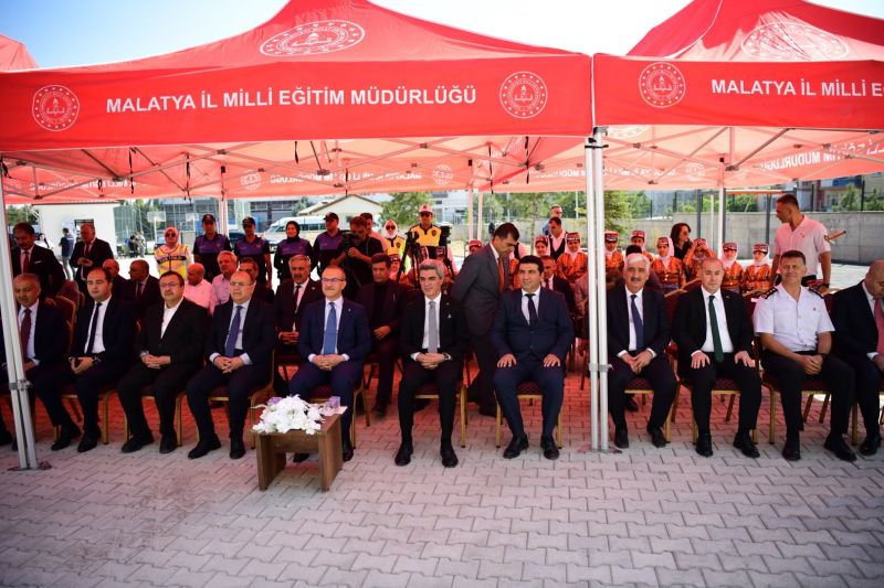 Malatya’da İlk Ders Zili Çaldı: 146 Bin Öğrenci Dersbaşı Yaptı