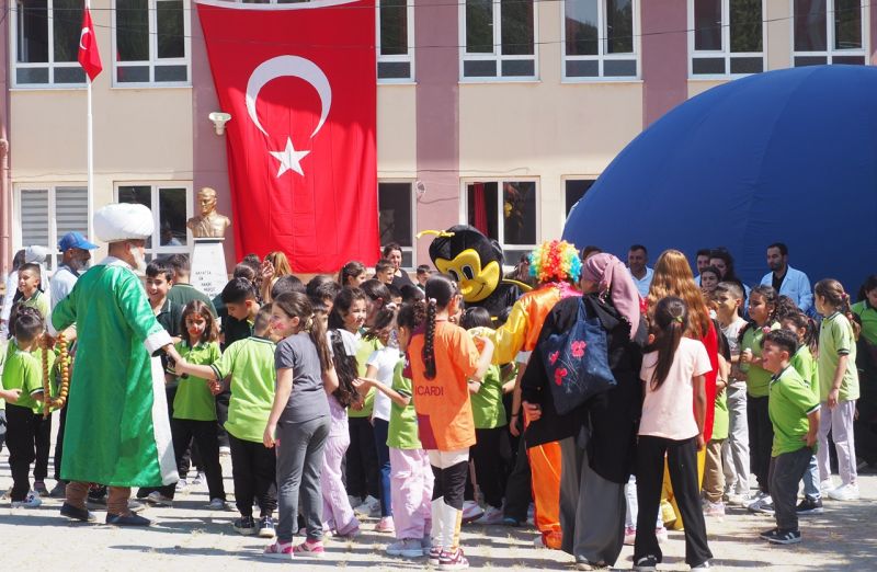 Arguvan’da Minik Öğrenciler İçin Coşkulu “Okula Merhaba” Şenliği