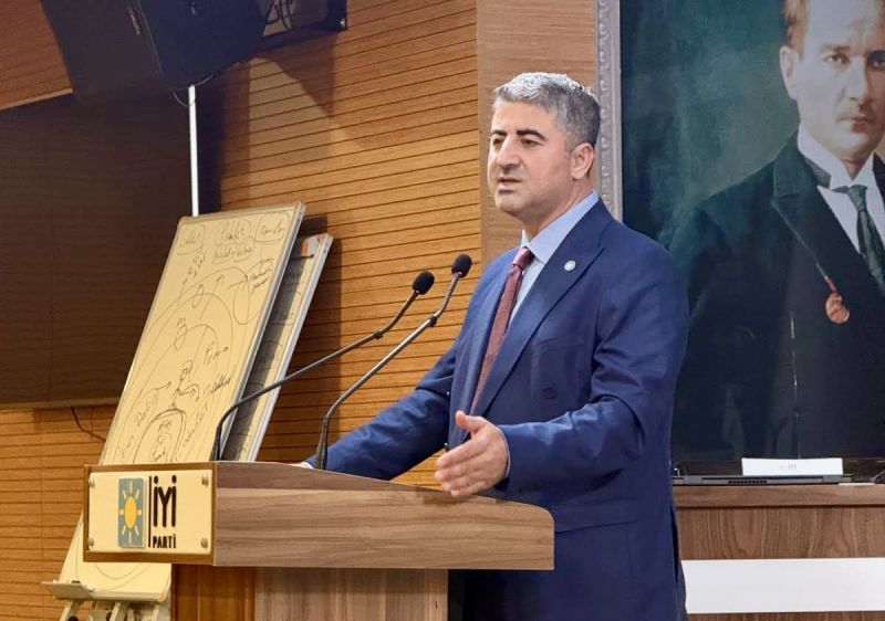 Başkan Yıldız’dan Büyükşehir’e Sert Tepki: "3 Ayda 30 Milyon TL’yi Hangi Hizmete Harcadınız, Sponsorlu Asfalt Hangi Aklın Ürünü?"