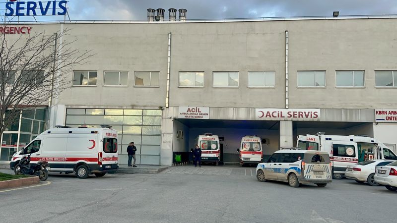 Malatya’da Bıçaklı Kavga: 2 Genç Yaralandı