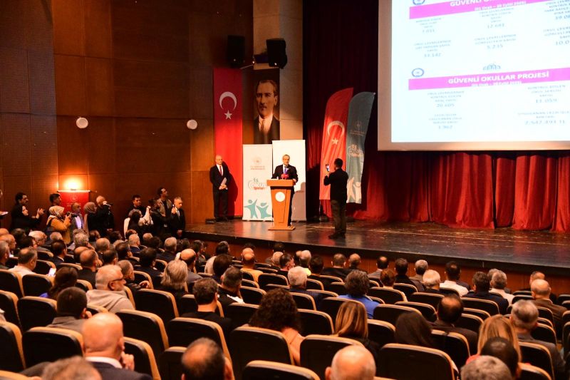 Vali Seddar Yavuz’dan Okul Güvenliği ve Spor Seferberliği: "Asıl Görevimiz Geleceği İnşa Etmektir"