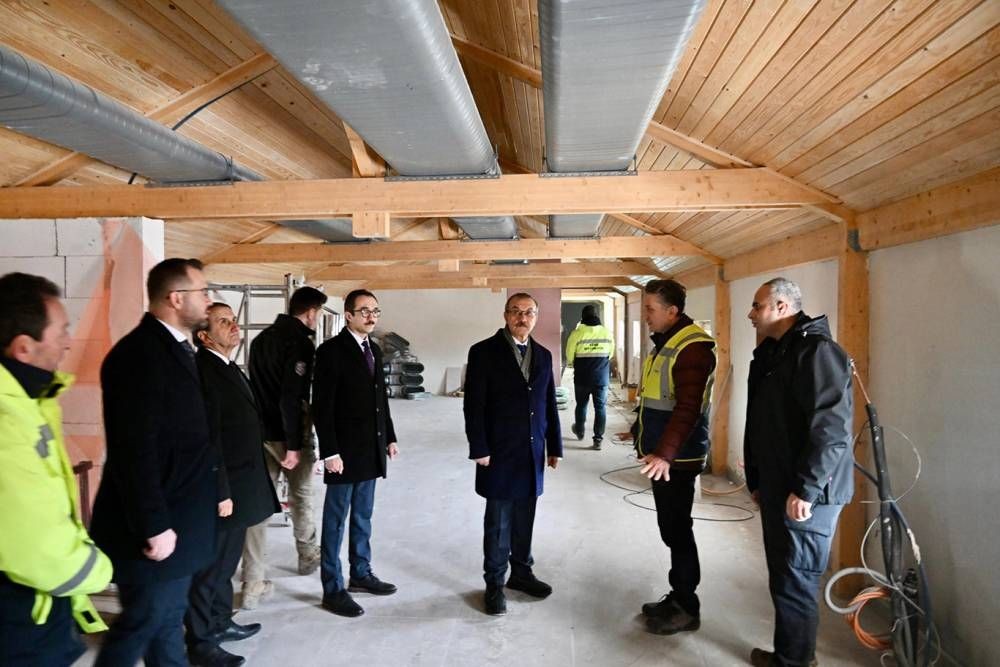 Vali Yavuz, Hükümet Konağı inşaatını denetledi