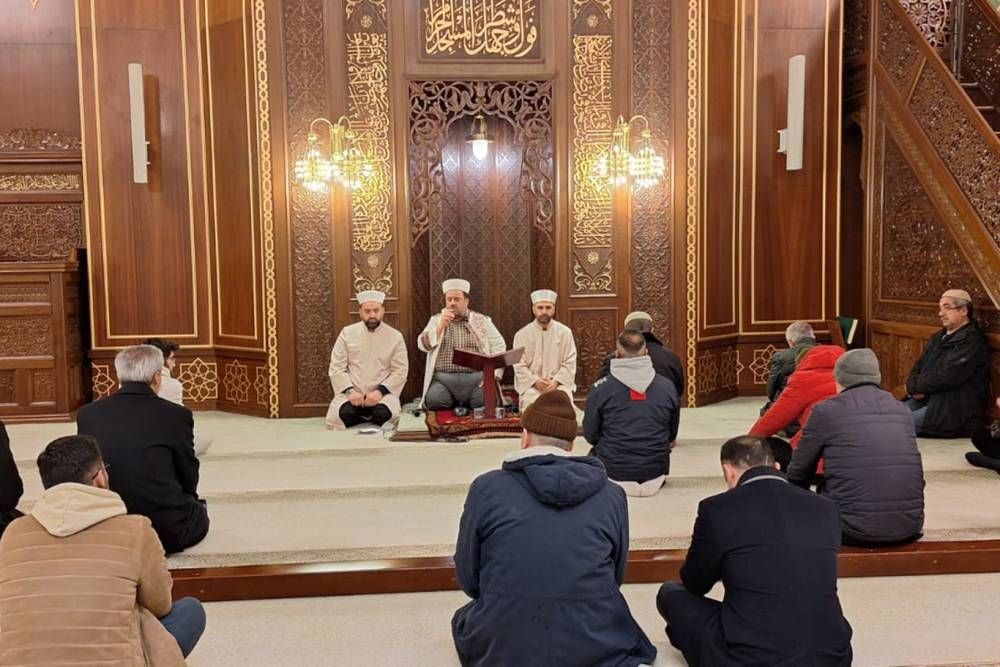 Depremde vefat edenler için Mevlid-i Şerif okutuldu