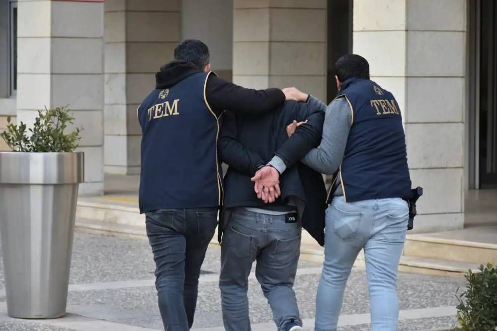 FETÖ'nün emniyet yapılanmasına operasyon: 38 gözaltı kararı