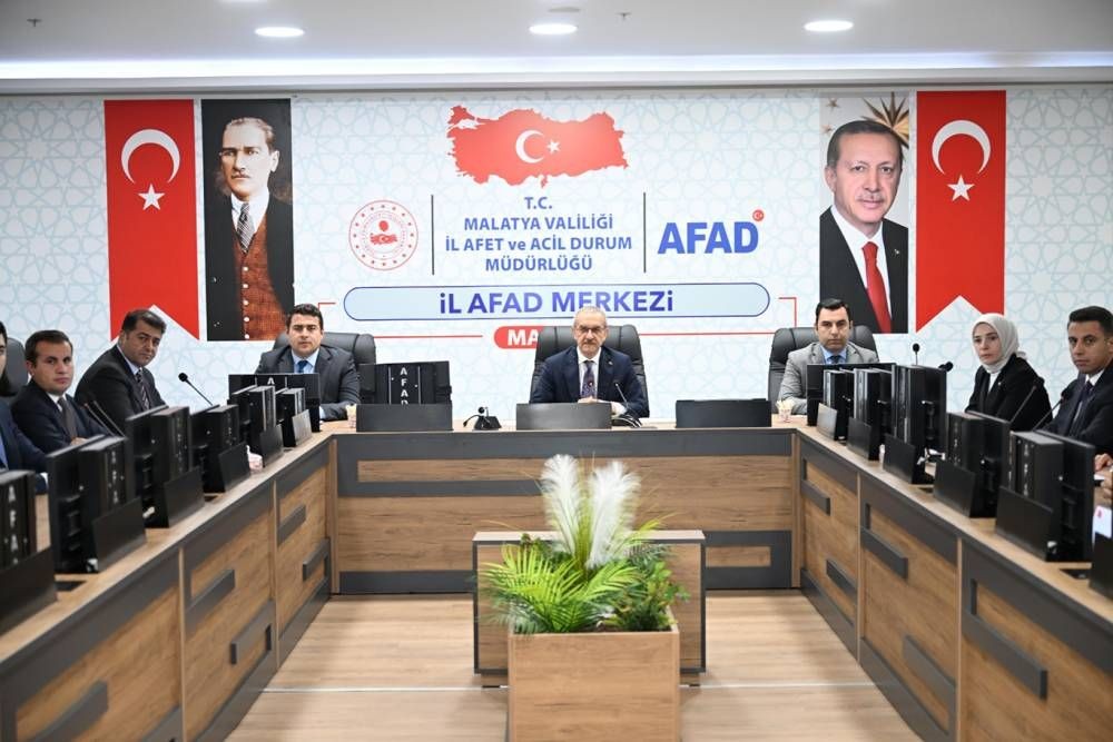 Kırsal konutlar betonarme yapılar istişare toplantısı düzenlendi