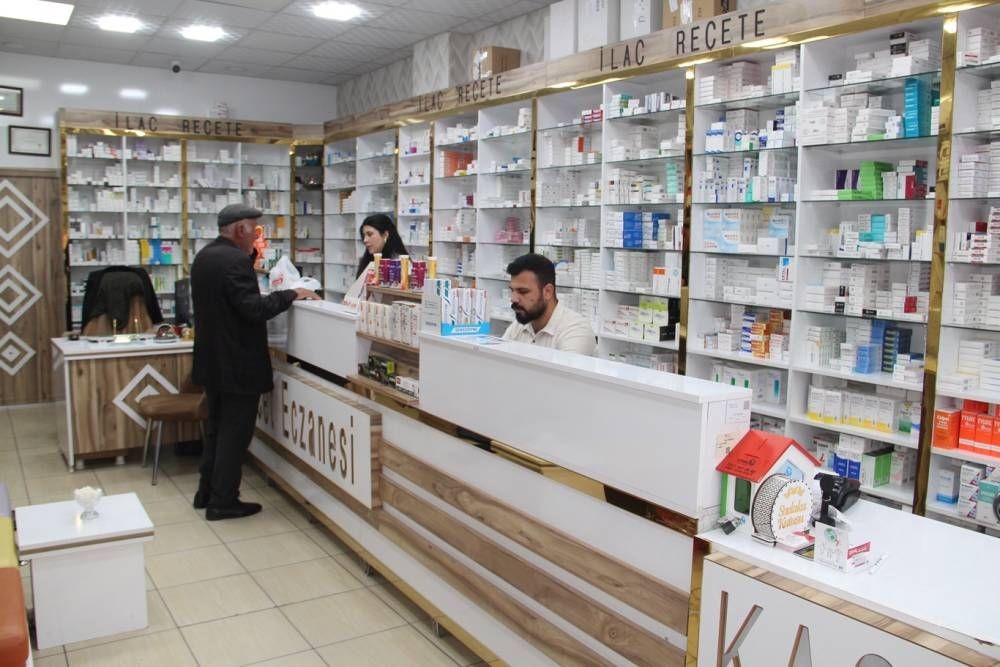Eczacılar: Sıklıkla değişen kurallar mesleğimizi zorluyor